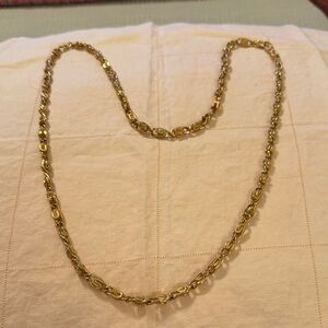 Elegant Gold Chain Necklace